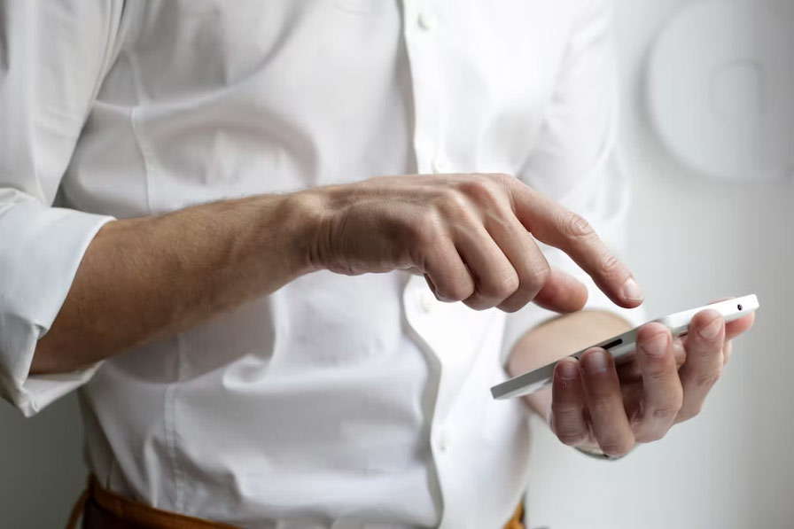 How Local Directories Boost SEO for Small Businesses